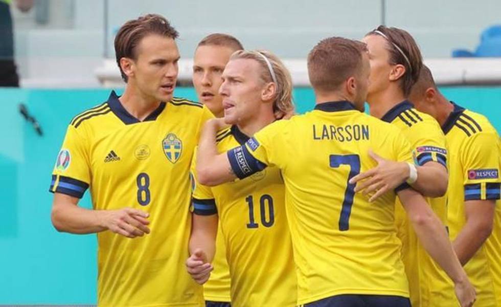 包含以冰岛取胜德国队，欧国联排名生死瞬间的词条