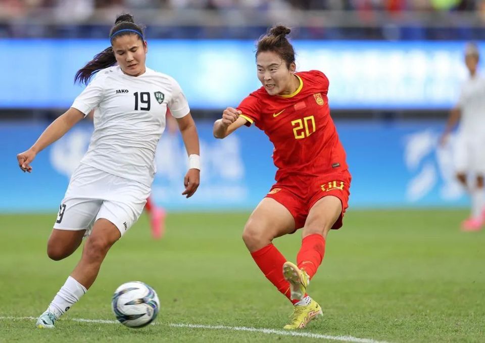 战略部署：女足国家队备战国际杯赛