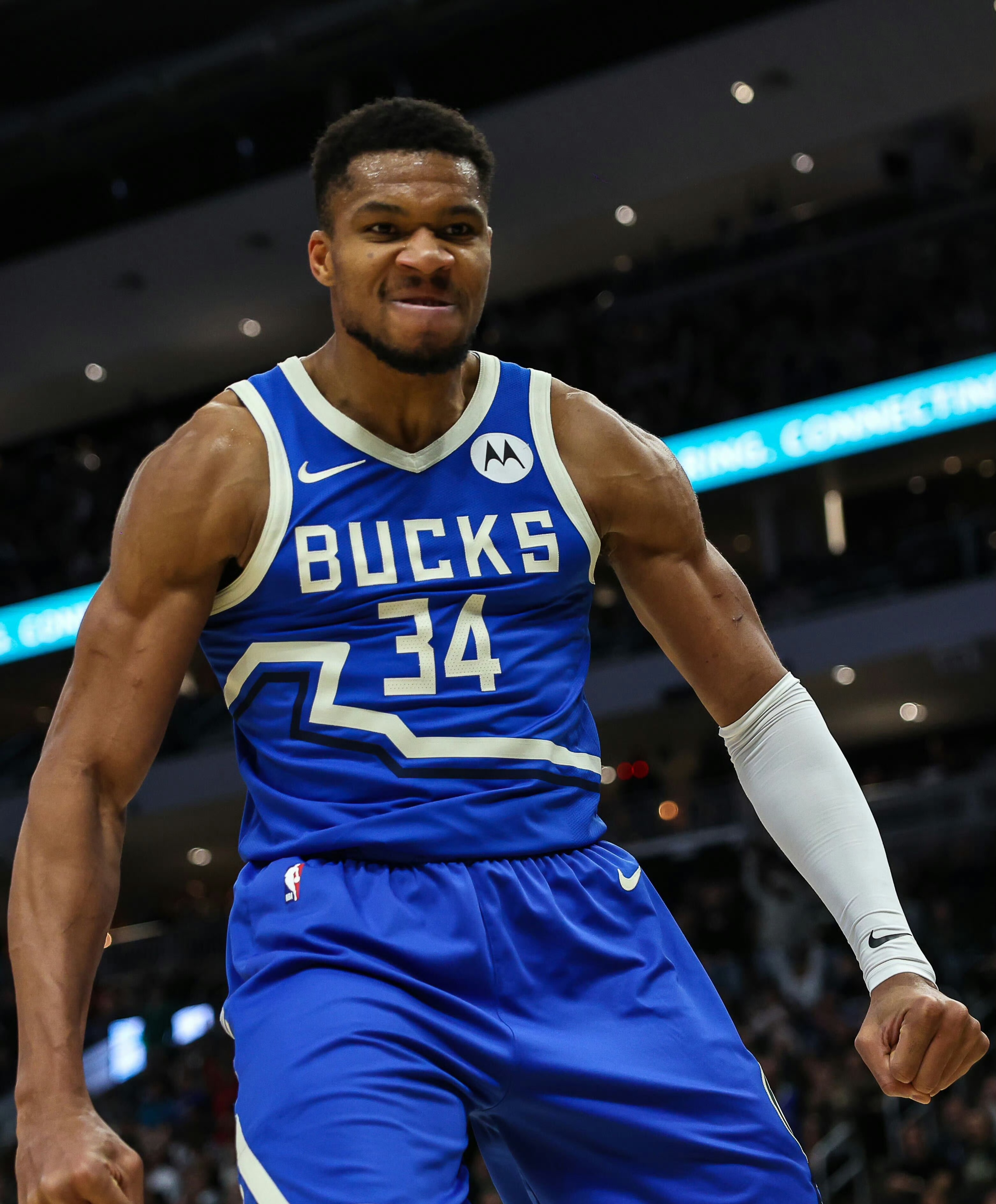 字母哥陷入低谷，球队未来可期连败，黄蜂球队命运悬念！