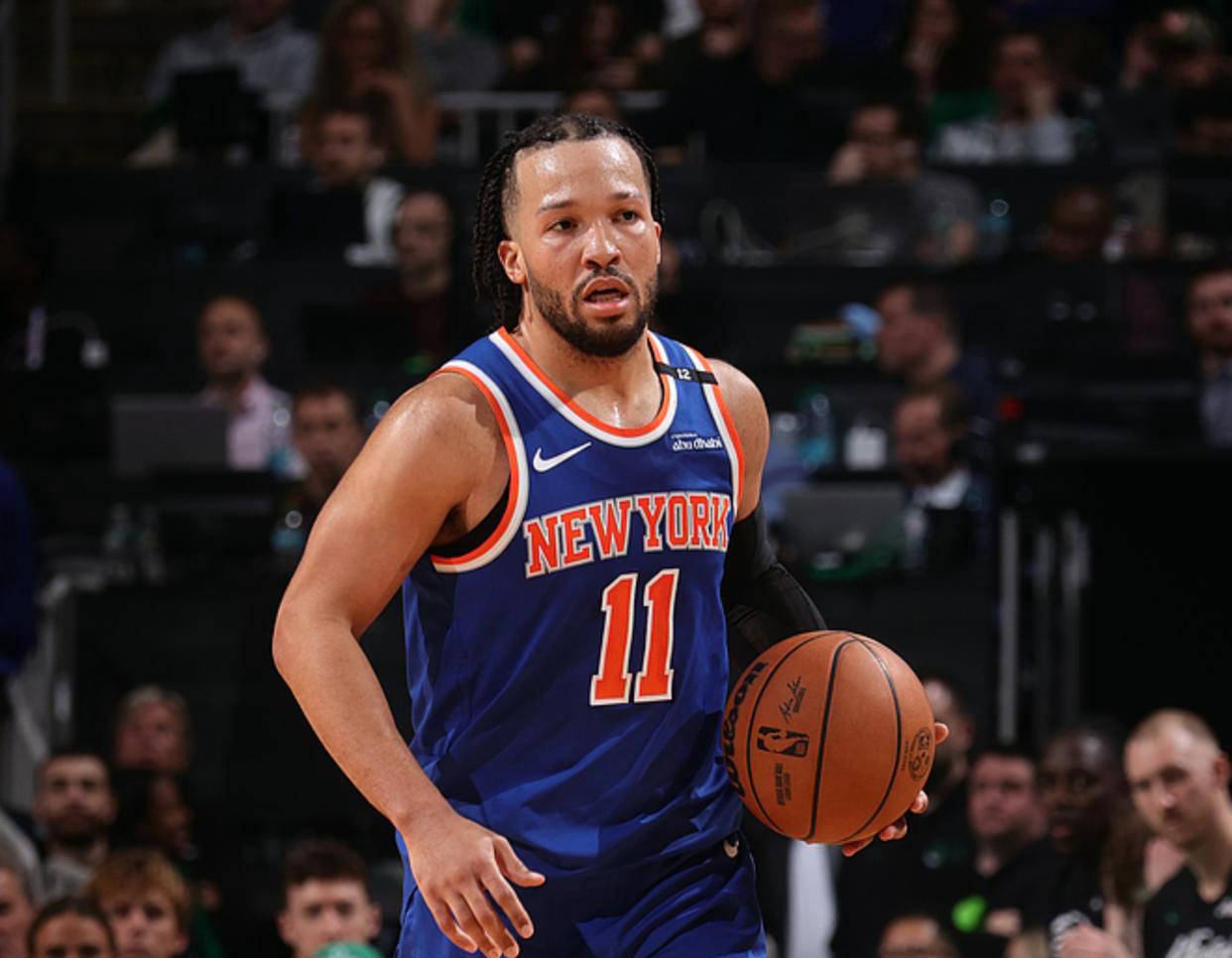 米切尔惊艳全场，引发争议助攻爆棚，凯尔特人逆转取胜！的简单介绍