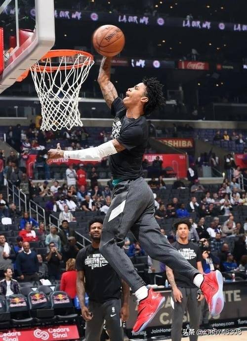 塔图姆三巨头联手，莫兰特得分突破，热火冲击季后赛！