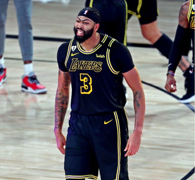 浓眉哥在热火比赛中出色防守，比赛规则变更引发热议！的简单介绍